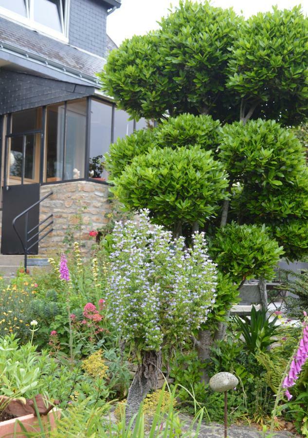 Jardin De Belle Vue Hotell Quimperlé Exteriör bild